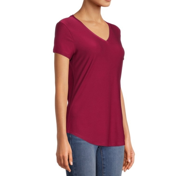 EUC No Boundaries Juniors’ Short Sleeve Brushed V-Neck T-Shirt Size Medium - Picture 2 of 9